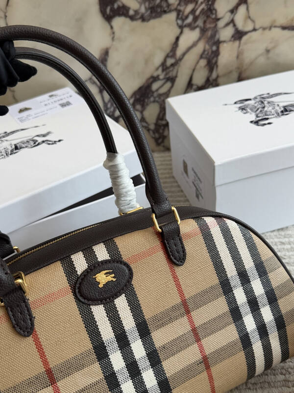 Burberry Brown shoulder bag — Top Quality Replica