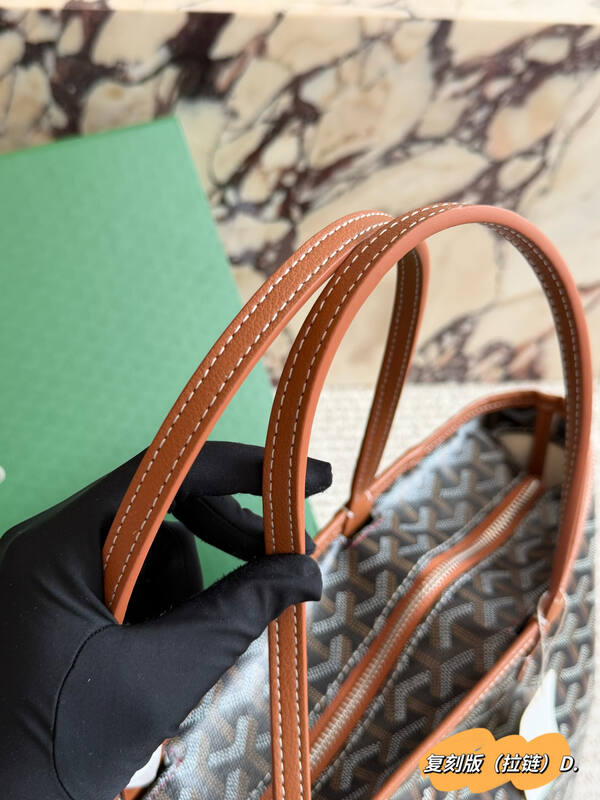 Goyard Black shoulder bag — Premium Replica