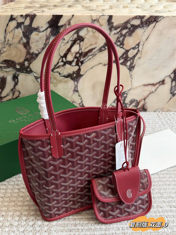 Goyard Grey shoulder bag — Top Quality Replica