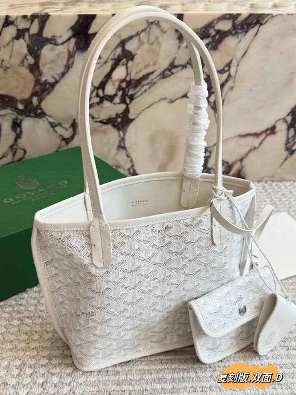 Goyard Grey shoulder bag — Top Quality Replica