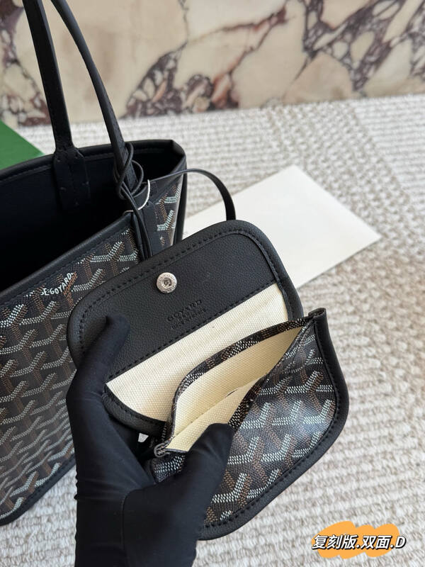 Goyard Black shoulder bag — AAA Quality Replica