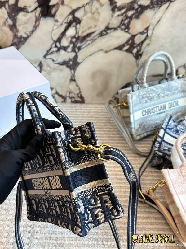 Dior Mini Tote Blue and Beige Oblique — Premium Replica