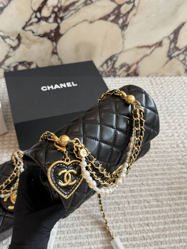 Chanel Black mini crossbody — Premium Replica