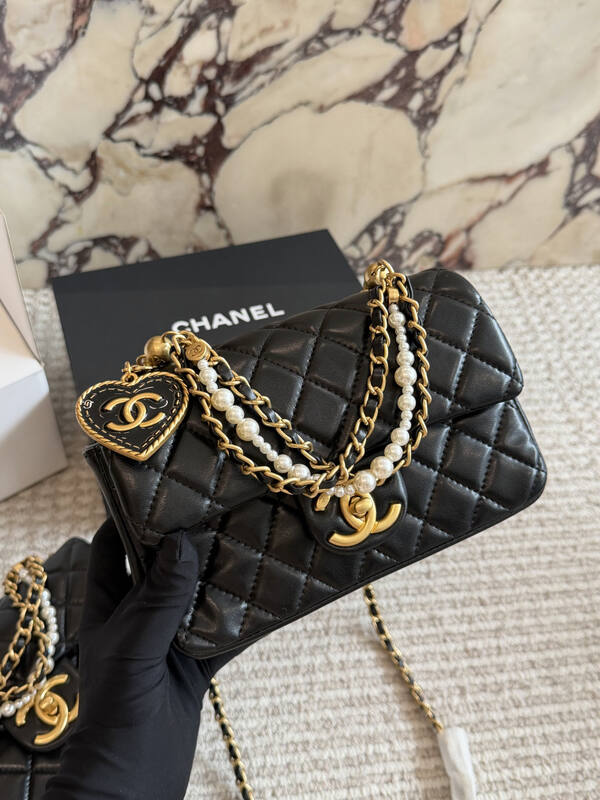Chanel Black mini crossbody — Premium Replica