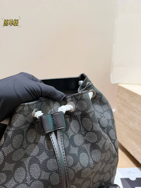 Coach Black shoulder bag — Top Quality Replica