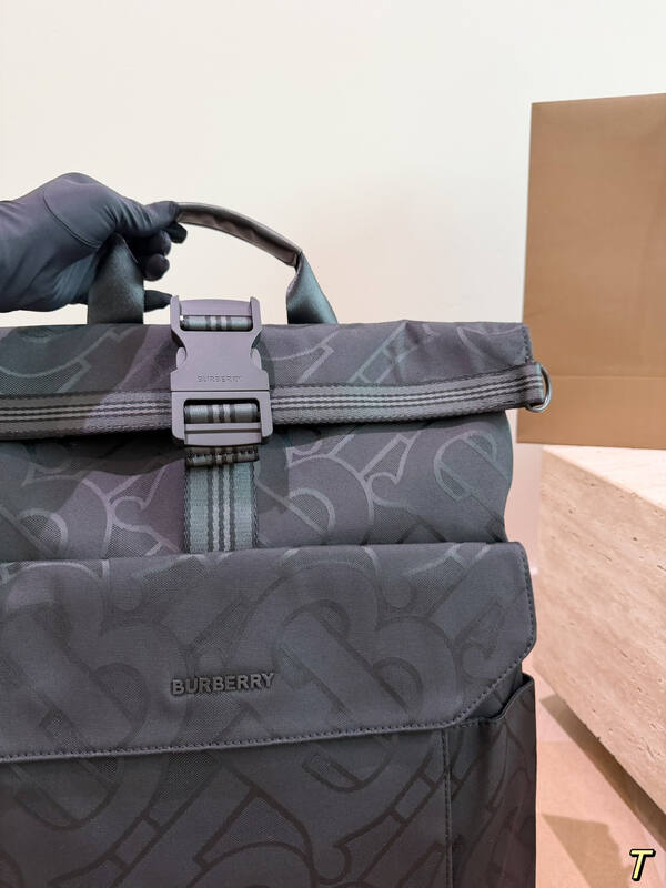 Burberry Monogram shoulder bag — 1:1 Replica