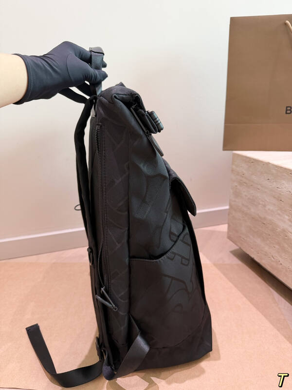 Burberry Monogram shoulder bag — 1:1 Replica