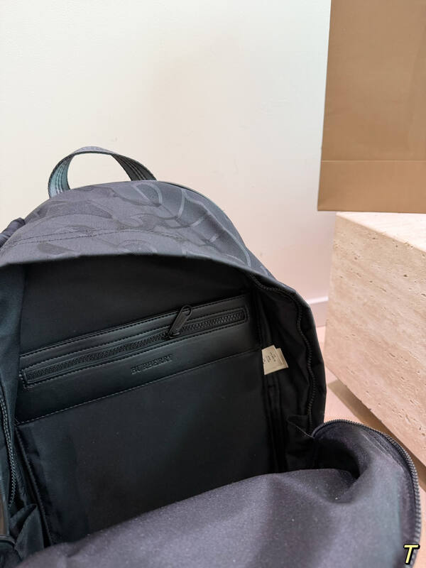 Burberry Monogram shoulder bag — Premium Replica