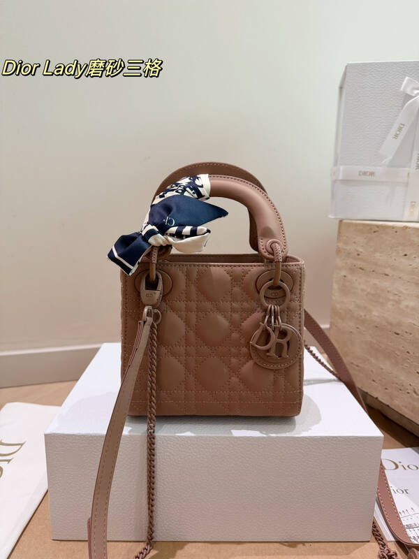 Dior Lady Dusty pink medium top handle — Top Quality Replica
