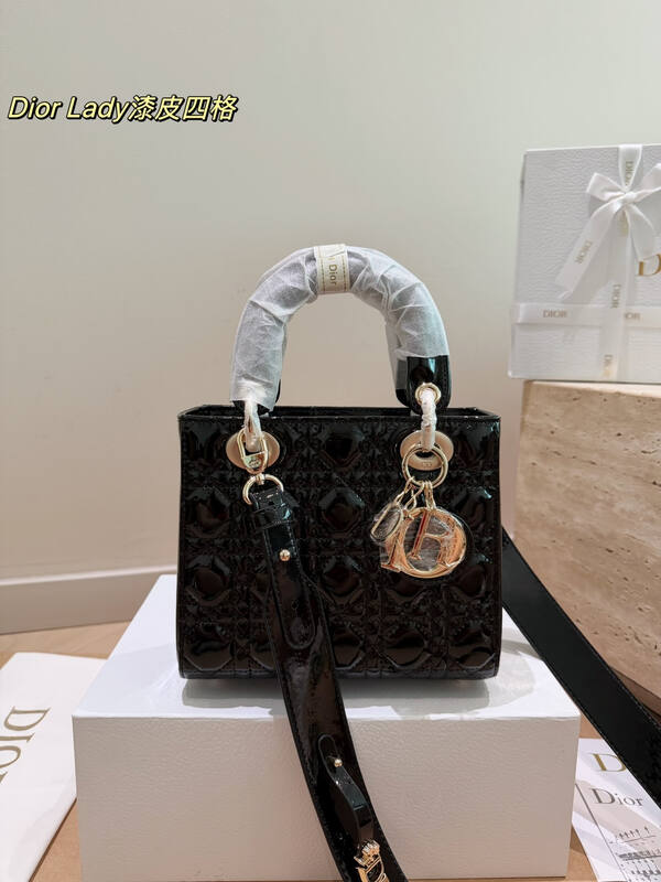 Dior Lady Gray shoulder — 1:1 Replica