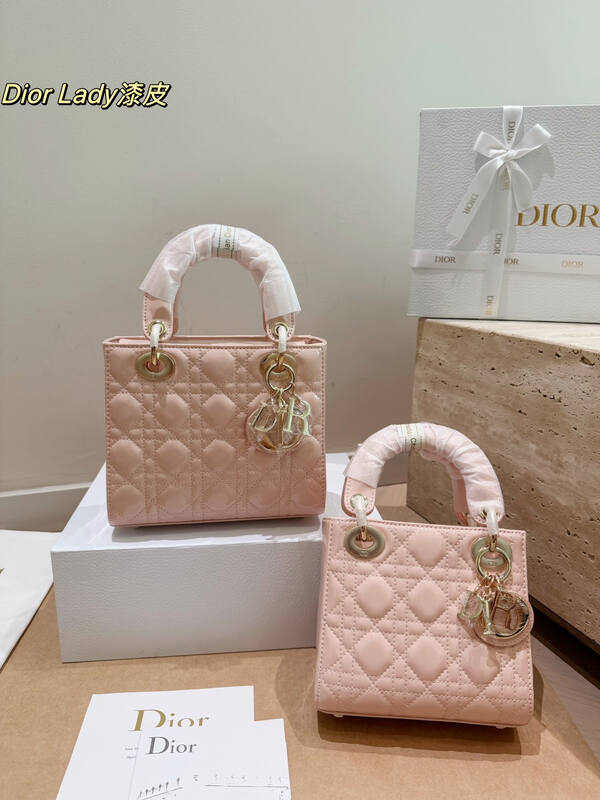 Dior Lady Gray shoulder — 1:1 Replica