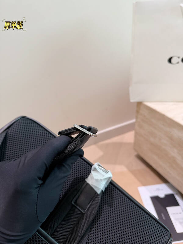 Coach Black shoulder bag — AAA Quality Replica