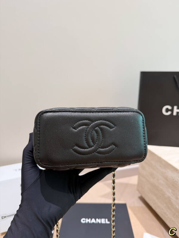 Chanel Black mini crossbody — Top Quality Replica