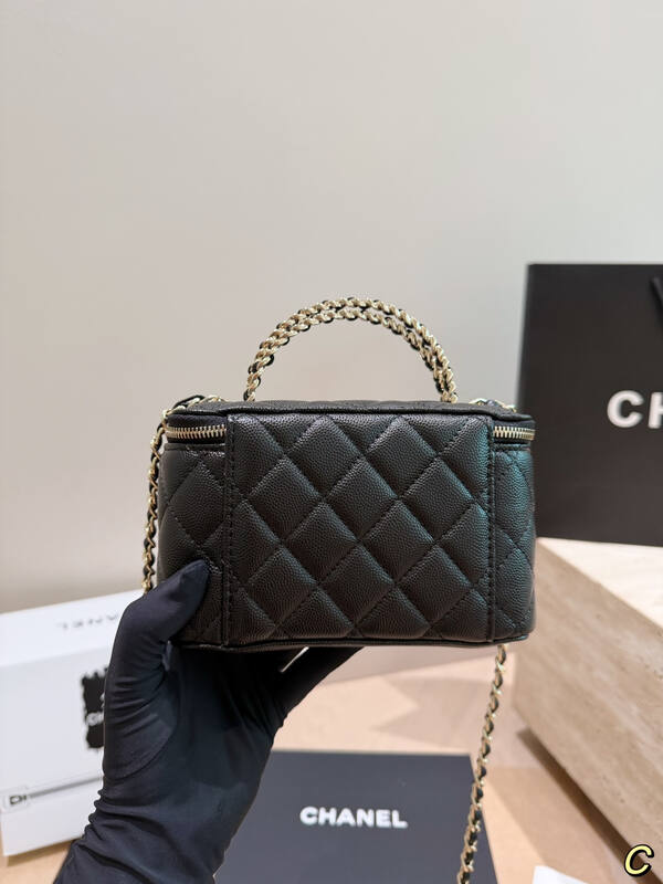 Chanel Black mini crossbody — Top Quality Replica
