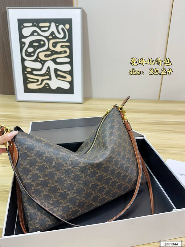 Celine everyday — Top Quality Replica