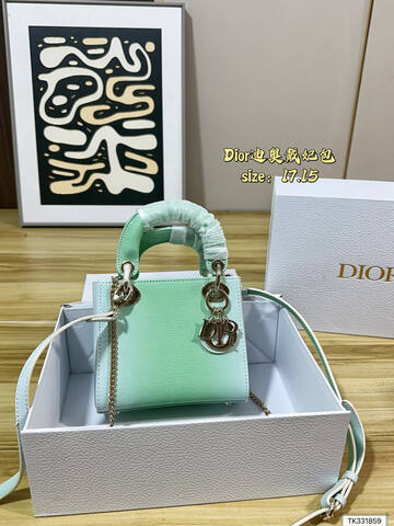 Dior Lady Mint Green 17x15 crossbody 1 1 Replica