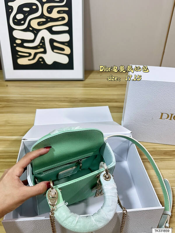 Dior Lady Mint Green crossbody — Premium Replica