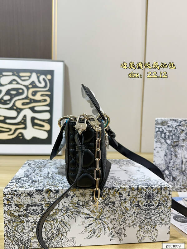 Dior Lady Black crossbody — Premium Replica