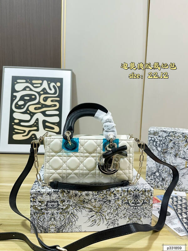 Dior Lady Black 22x12 crossbody — Top Quality Replica