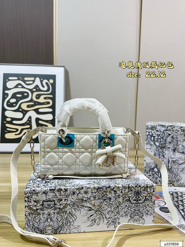 Dior Lady Black 22x12 crossbody — Top Quality Replica