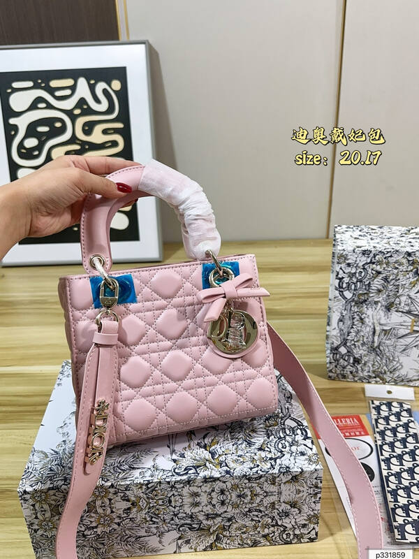 Dior Lady Pink 20 17 crossbody — Top Quality Replica