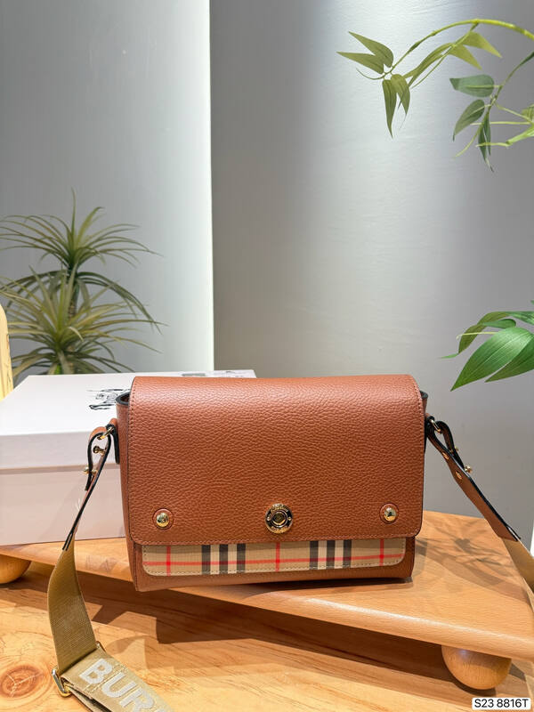 Burberry Brown shoulder bag — Premium Replica