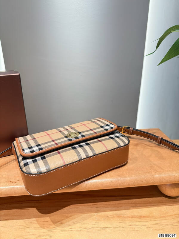 Burberry Brown 25x18x10cm shoulder bag — 1:1 Replica