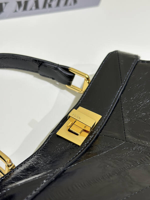 Fendi Peekaboo Black 33x22x14cm shoulder bag — Top Quality Replica