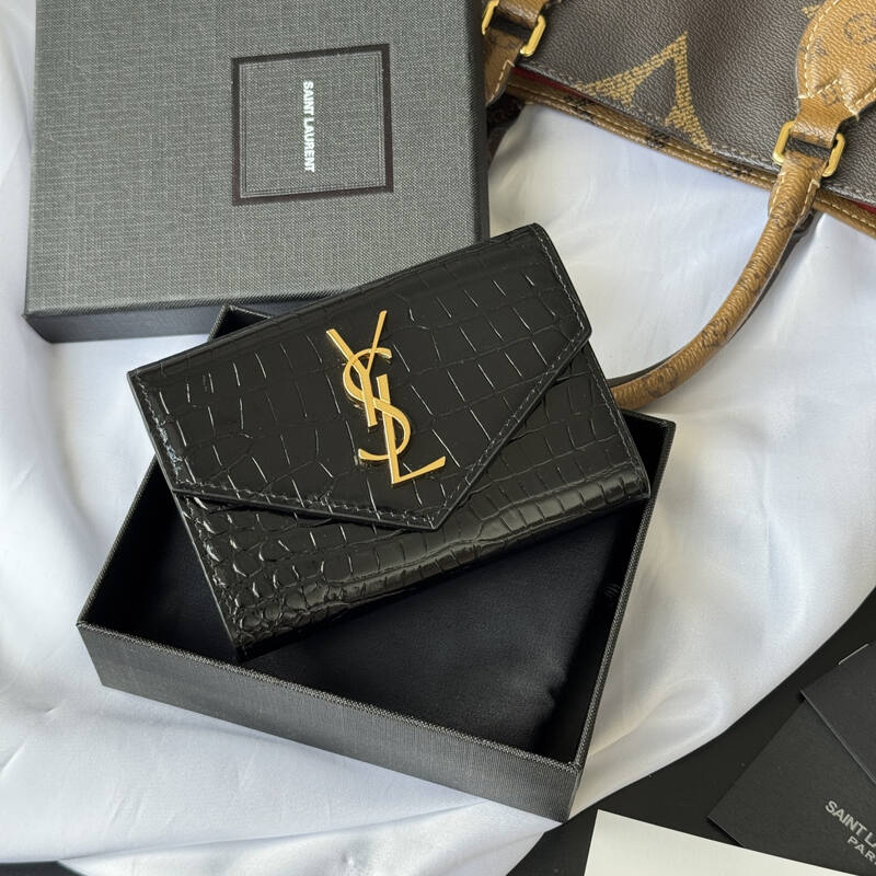 Saint Laurent Cassandre Envelope Wallet Black crocodile-embossed evening — AAA Quality Replica