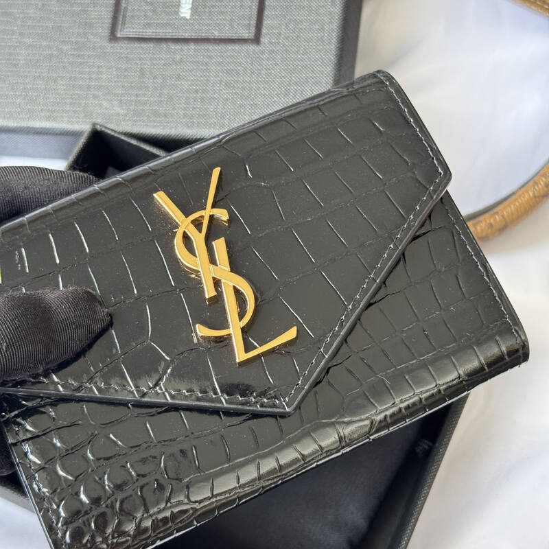 Saint Laurent Cassandre Envelope Wallet Black crocodile-embossed evening — AAA Quality Replica