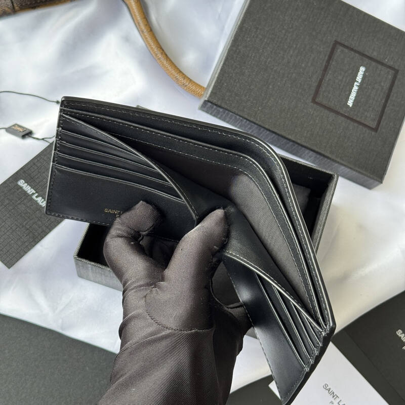 Saint Laurent Black everyday — Top Quality Replica