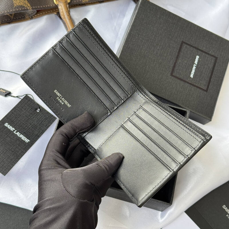 Saint Laurent Black leather wallet — 1:1 Replica