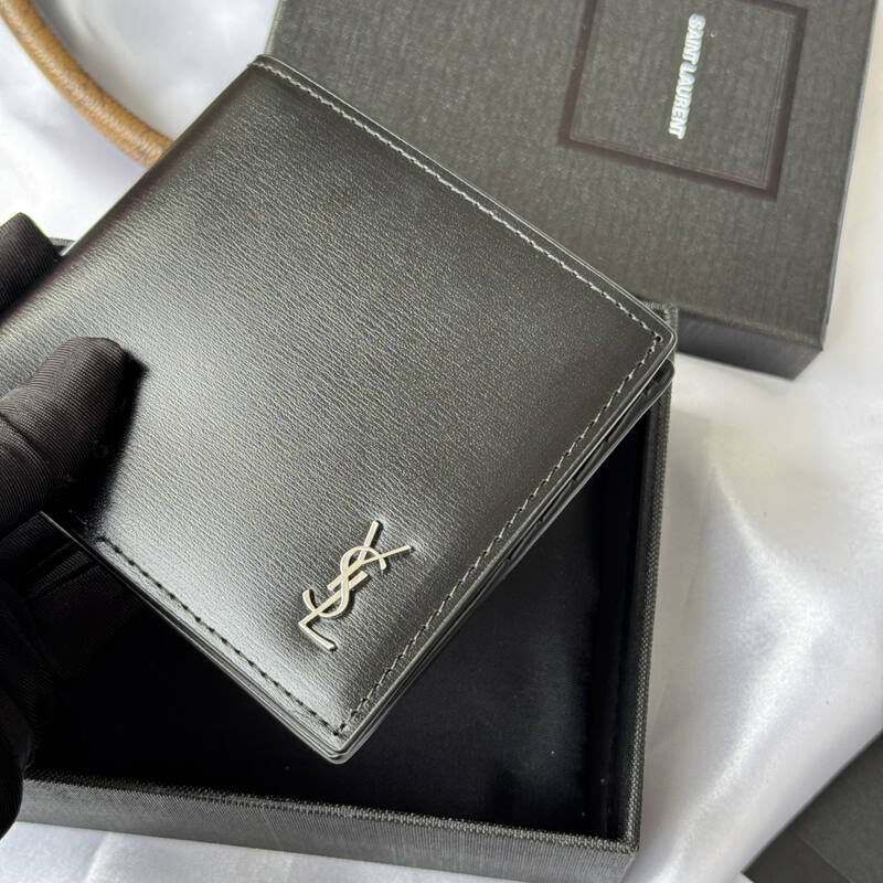 Saint Laurent Black leather wallet — 1:1 Replica