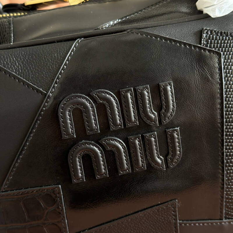Miu Miu Black shoulder bag — Top Quality Replica