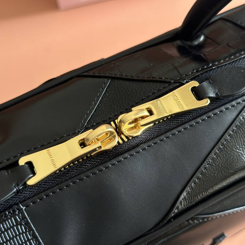 Miu Miu Black shoulder bag — Top Quality Replica