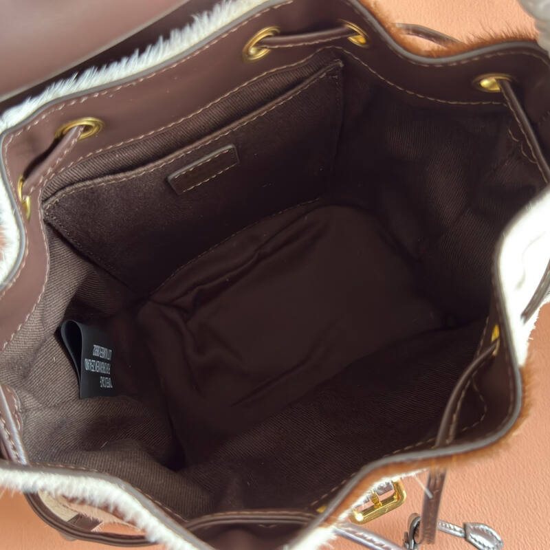 Miu Miu Brown 25x18x10cm shoulder bag — Premium Replica