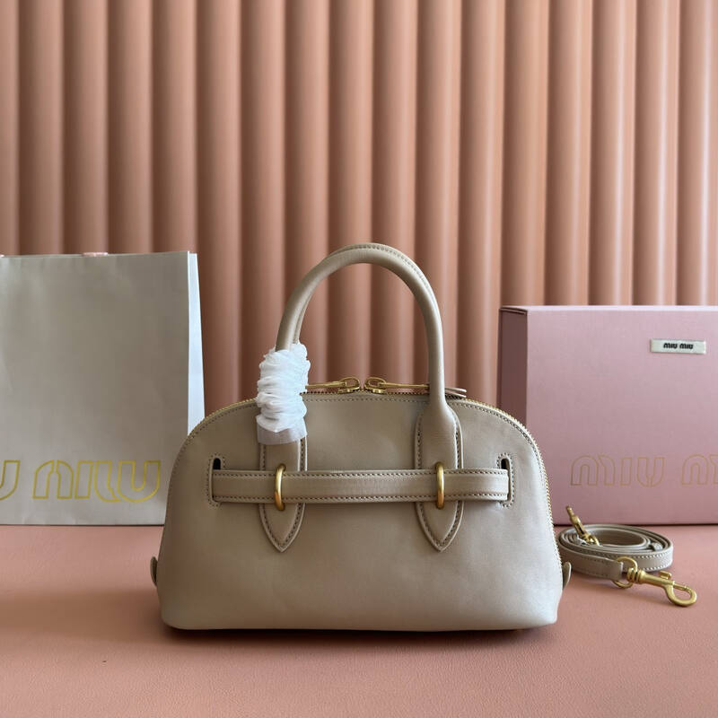 Miu Miu Beige 25x18x10cm shoulder bag — Top Quality Replica