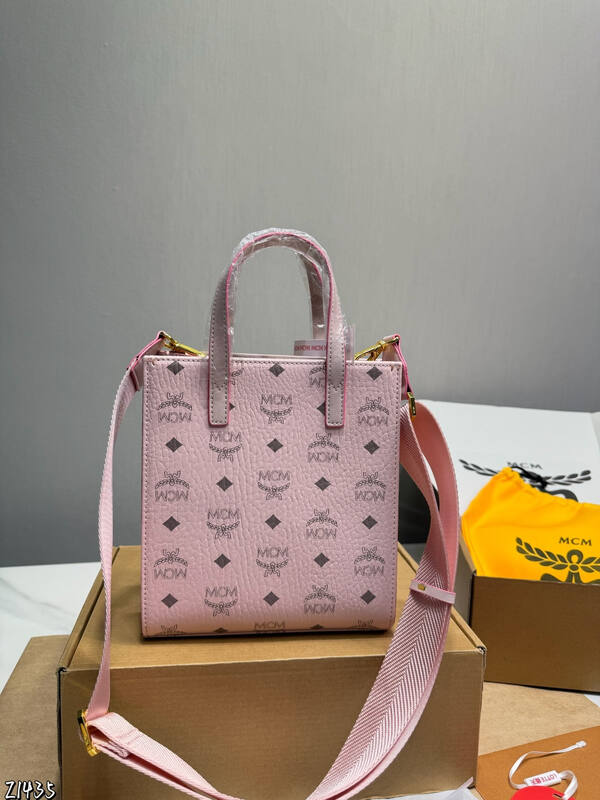 MCM Monogram shoulder bag — Premium Replica