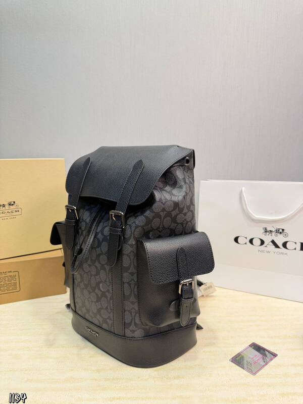 Coach Monogram shoulder bag — Premium Replica