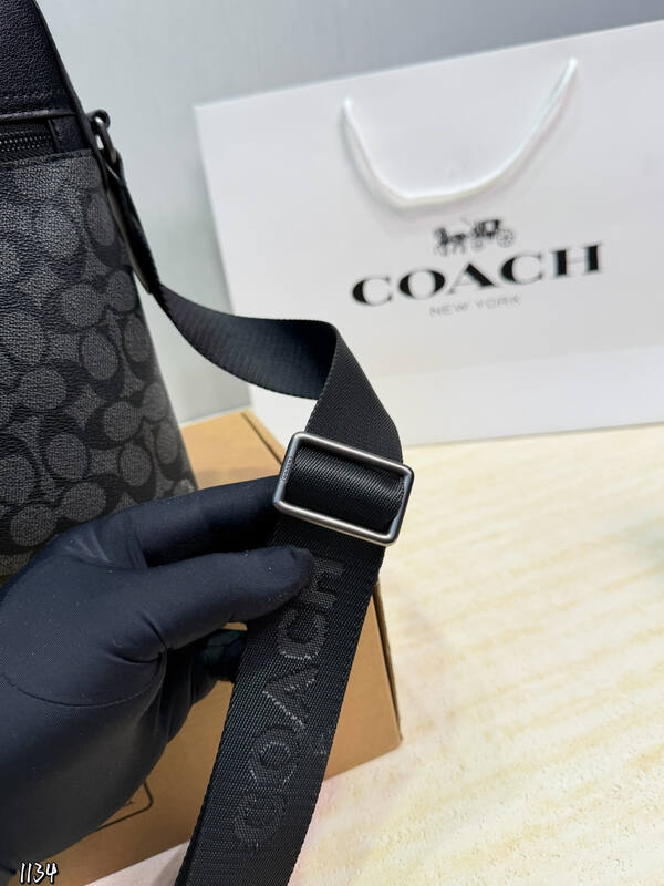 Coach Black shoulder bag — AAA Quality Replica