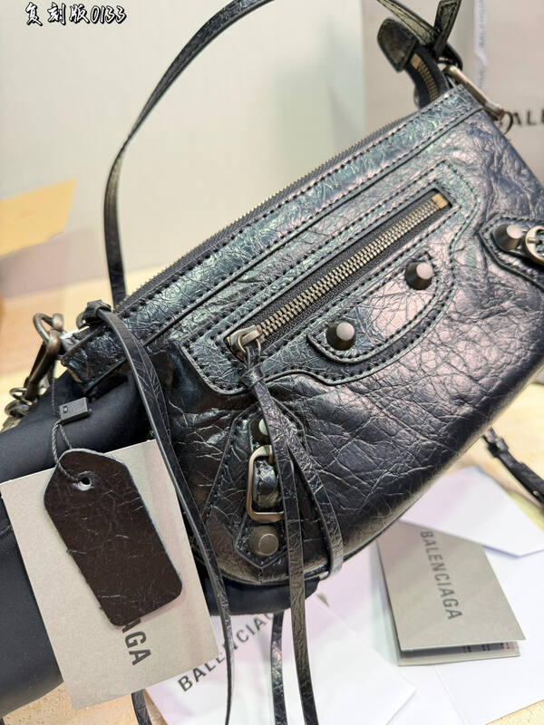 Balenciaga Le Cagole Black shoulder bag — Top Quality Replica