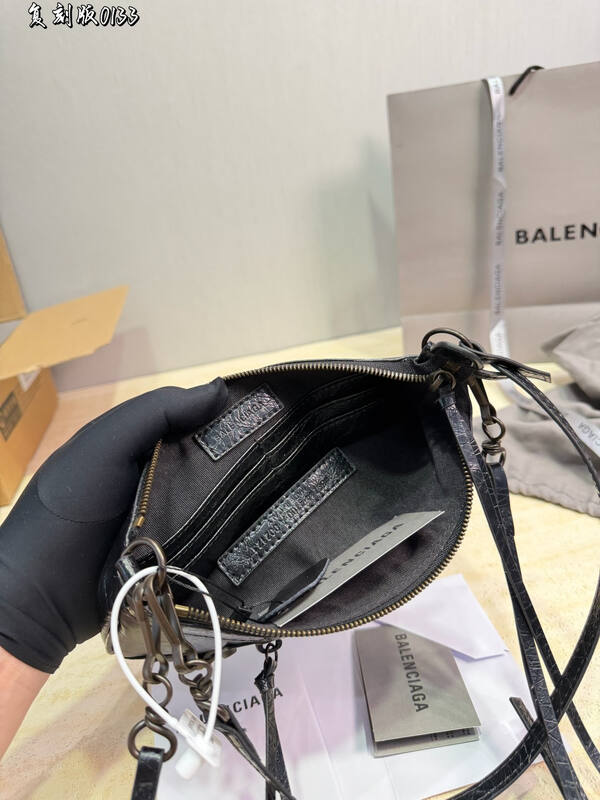Balenciaga Le Cagole Black shoulder bag — Top Quality Replica