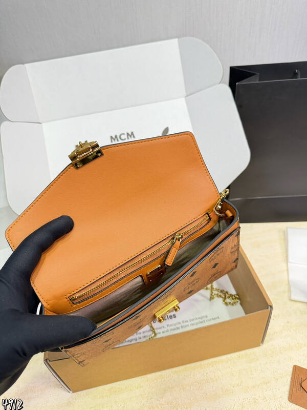 MCM Visetos shoulder bag — Premium Replica