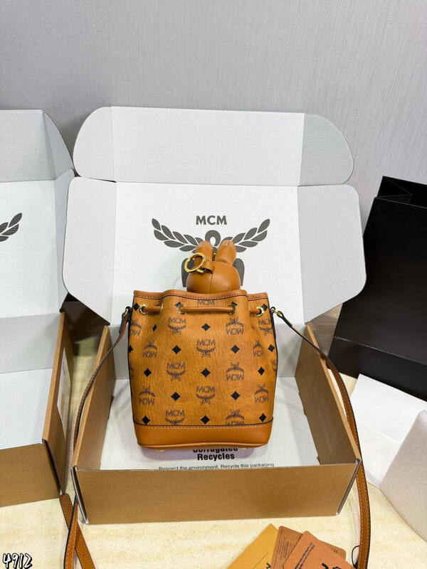 MCM Visetos shoulder bag — 1:1 Replica