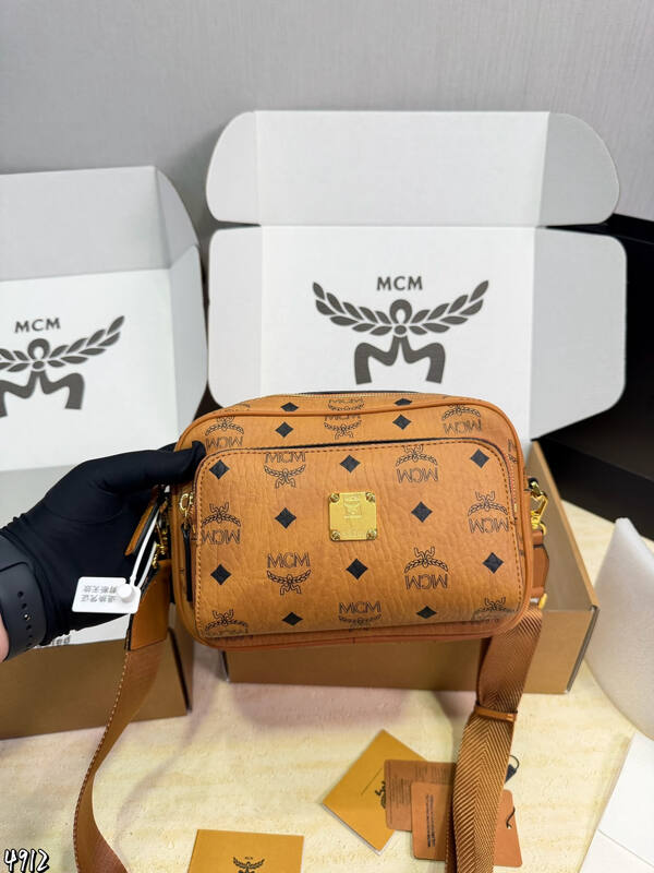 MCM Visetos 25x18x10cm shoulder bag — Premium Replica