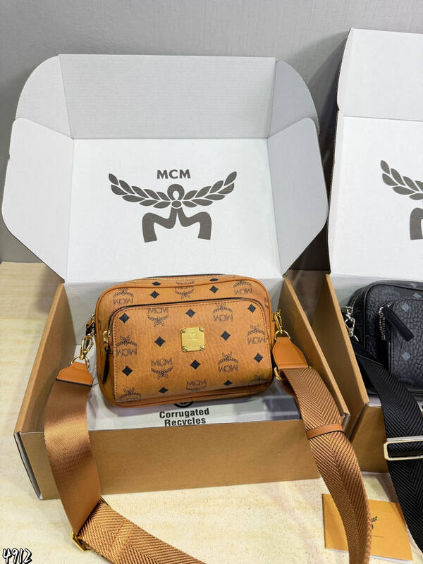MCM Visetos 25x18x10cm shoulder bag — Premium Replica