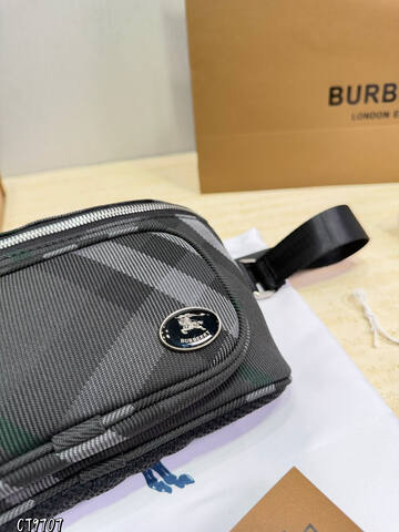 Burberry shoulder bag Premium Replica