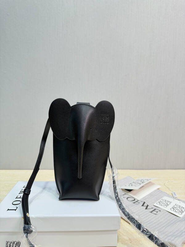 Loewe Black shoulder bag — 1:1 Replica