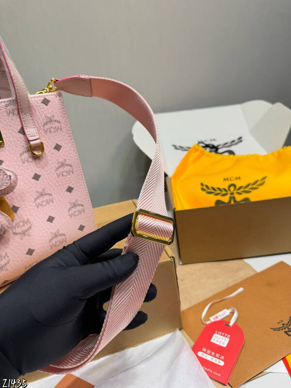 MCM Visetos shoulder bag — Top Quality Replica