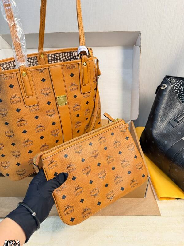 MCM Toni Visetos shoulder bag — AAA Quality Replica